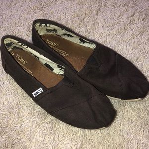 TOMS : 8.5